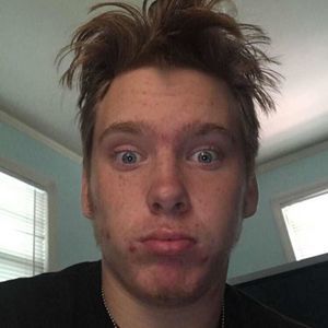 Meet your Posher, Ethan